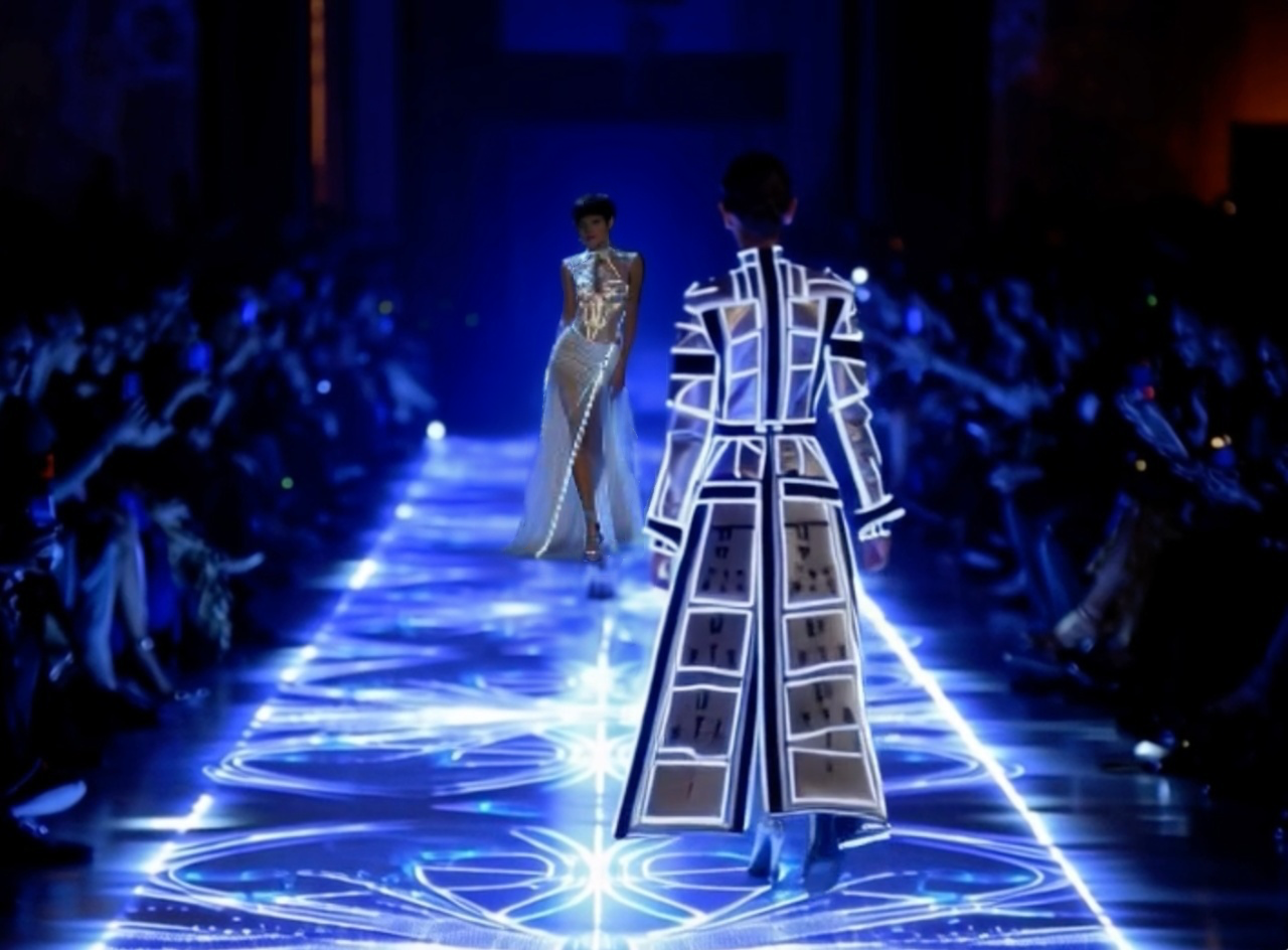 Undefined Studios illuminated clothing runway media